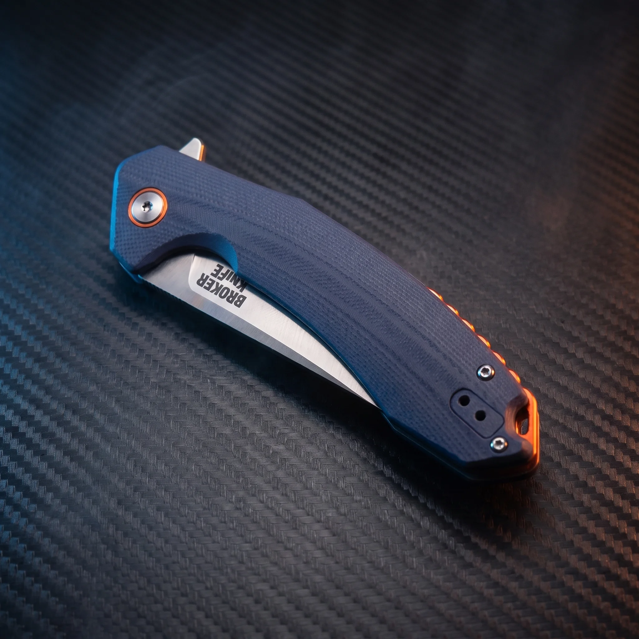 Broker Knife Sky Blue — Vista 1
